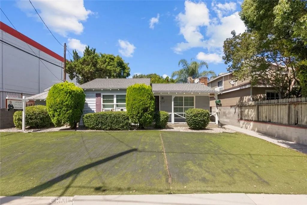 4617 Tilden Avenue, Sherman Oaks, CA 91403