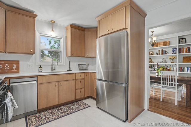 4937 S Cincinnati Avenue, Tulsa, OK 74105