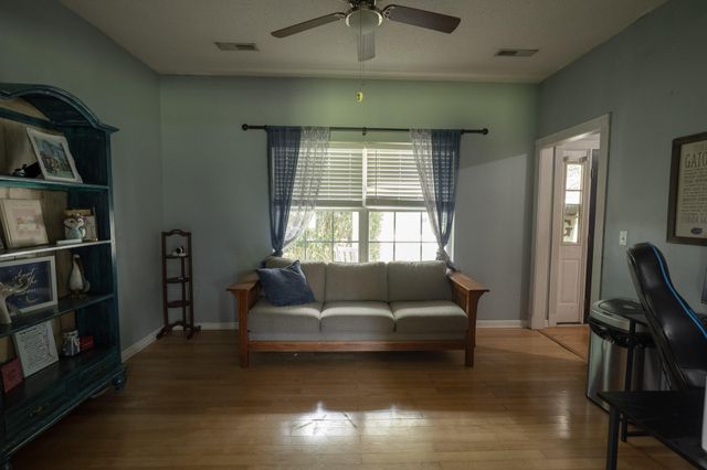 102 Maplewood Court, Goose Creek, SC 29445