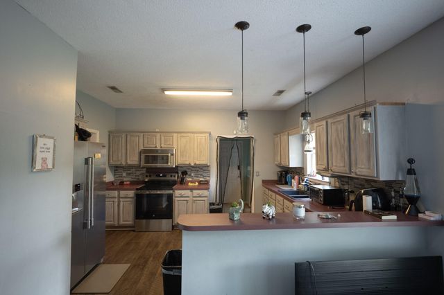 102 Maplewood Court, Goose Creek, SC 29445