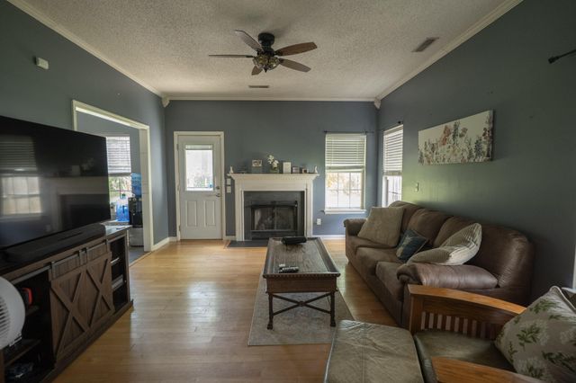 102 Maplewood Court, Goose Creek, SC 29445