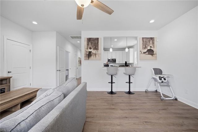 1713 Oakfield AVE, Norfolk, VA 23523