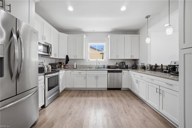 1713 Oakfield AVE, Norfolk, VA 23523