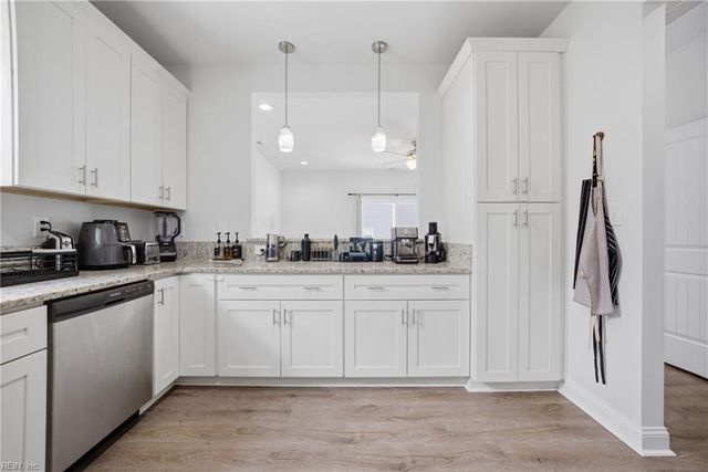 1713 Oakfield AVE, Norfolk, VA 23523