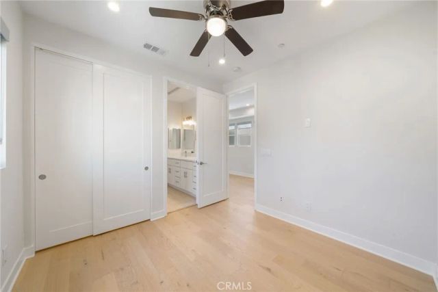 2573 Elden Ave B, Costa Mesa, CA 92627