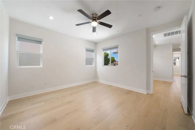 2573 Elden Ave B, Costa Mesa, CA 92627