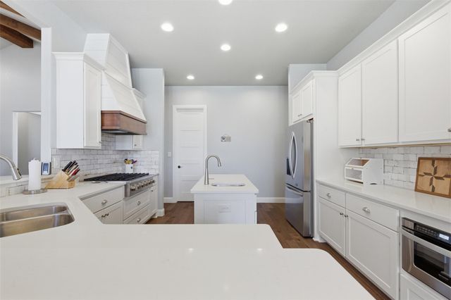 219 Skyline RD, Georgetown, TX 78628