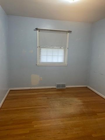 661 Wharton Avenue, Ypsilanti Twp, MI 48198