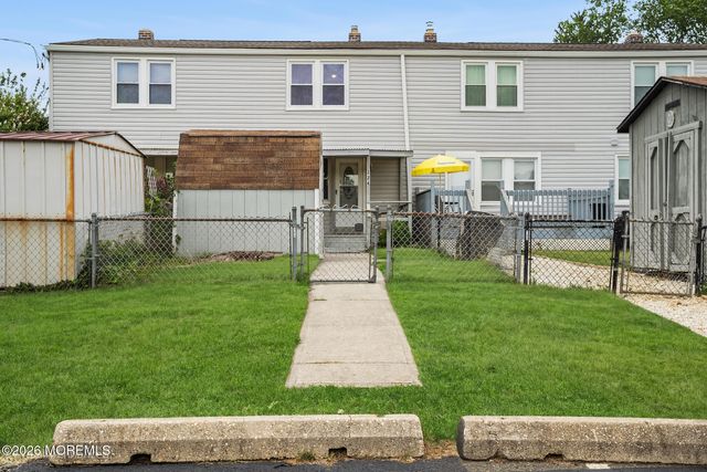 124 Belshaw Avenue, Shrewsbury Twp, NJ 07724