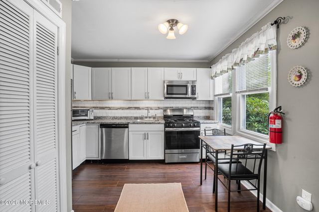 124 Belshaw Avenue, Shrewsbury Twp, NJ 07724