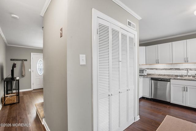 124 Belshaw Avenue, Shrewsbury Twp, NJ 07724