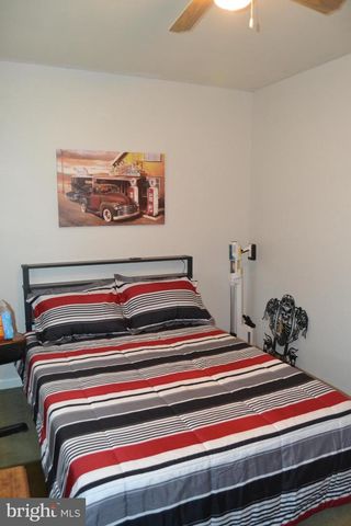 686 STATE RD, West Grove, PA 19390