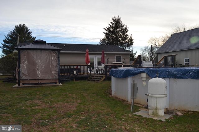 686 STATE RD, West Grove, PA 19390