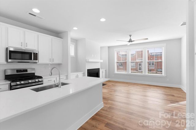 628 Amalfi Drive, Davidson, NC 28036