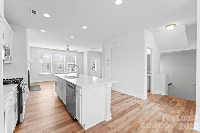 628 Amalfi Drive, Davidson, NC 28036