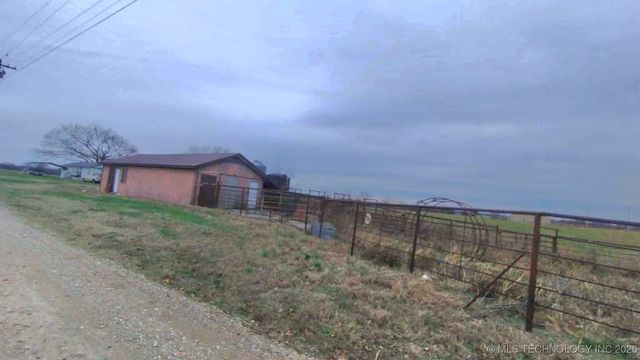 470389 E 650 Road, Westville, OK 74965