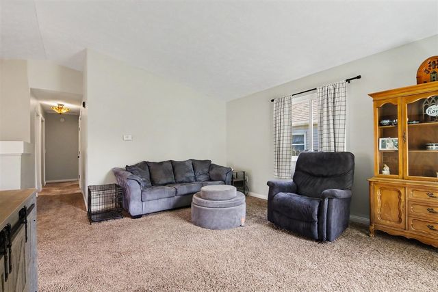 341 Nora Street, Kentwood, MI 49548