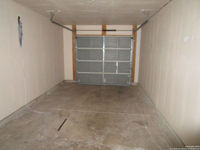 1426 RANGE FINDER, San Antonio, TX 78245