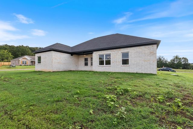 13 Ricky Lane, Greenbrier, AR 72058