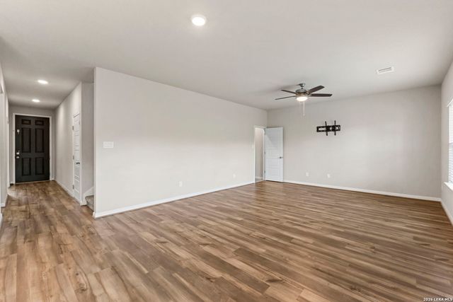 12221 ICON RDG, San Antonio, TX 78253