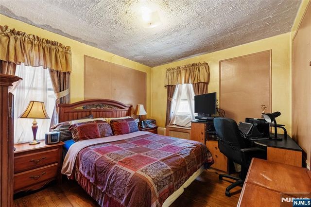 252 Duane Street, Orange, NJ 07050