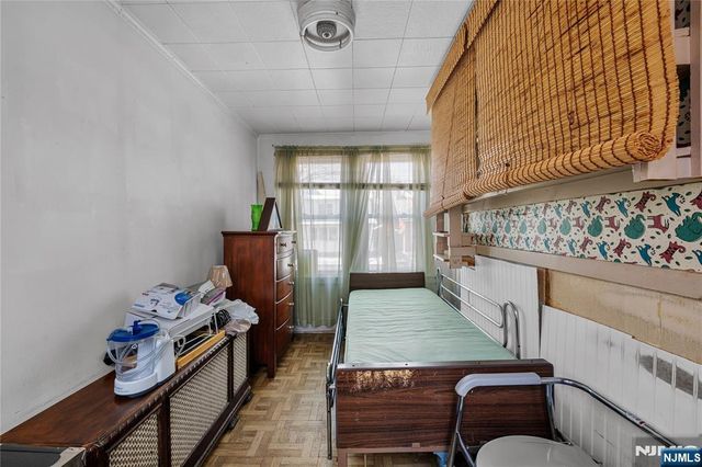 252 Duane Street, Orange, NJ 07050