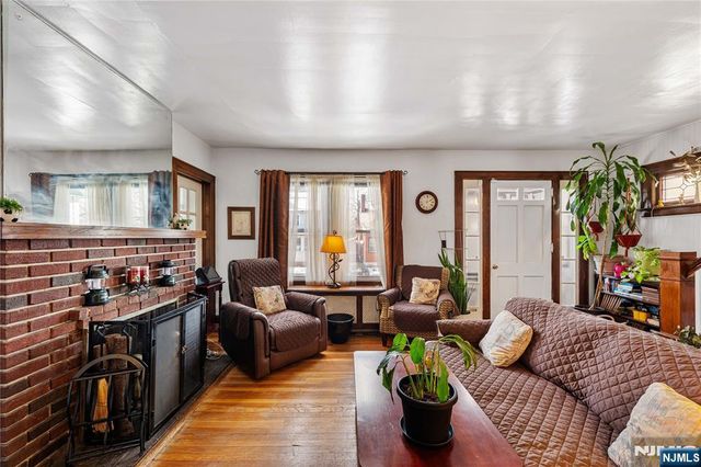 252 Duane Street, Orange, NJ 07050