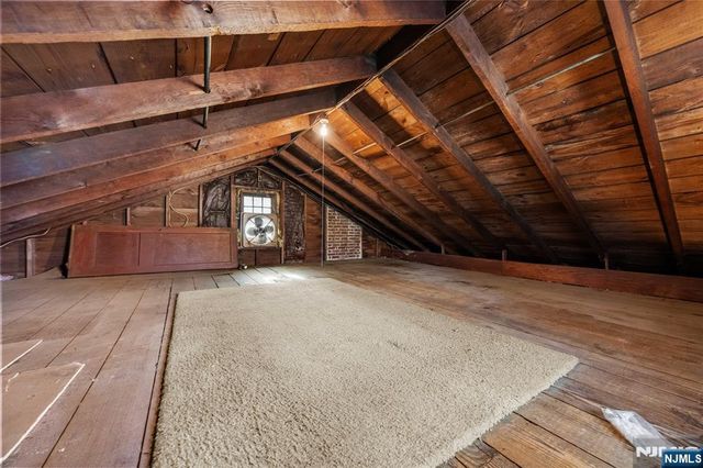 252 Duane Street, Orange, NJ 07050