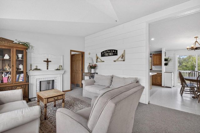 W5479 County Road P, Pardeeville, WI 53954