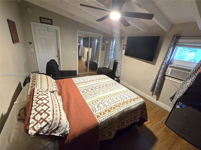 6626 SW 1st Court, Pembroke Pines, FL 33023