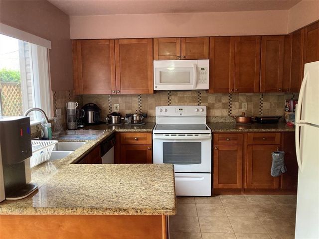 1839 Sherwood Forest Street, Houston, TX 77043