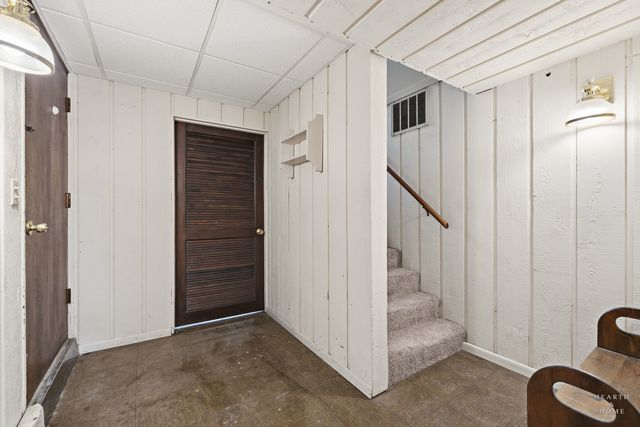 4911 Redbird Lane, Crystal Lake, IL 60012