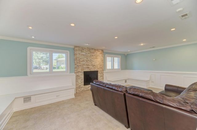 16829 Creekside Avenue, Tinley Park, IL 60487