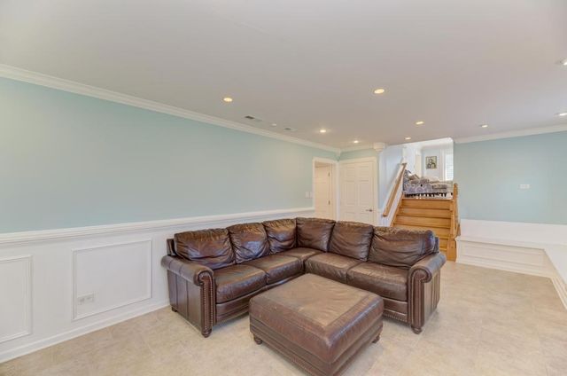 16829 Creekside Avenue, Tinley Park, IL 60487