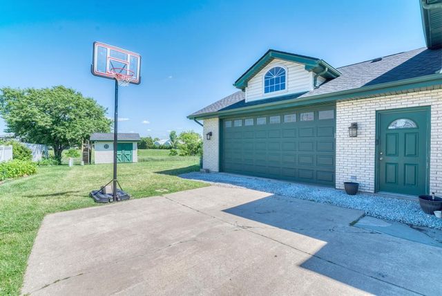 16829 Creekside Avenue, Tinley Park, IL 60487