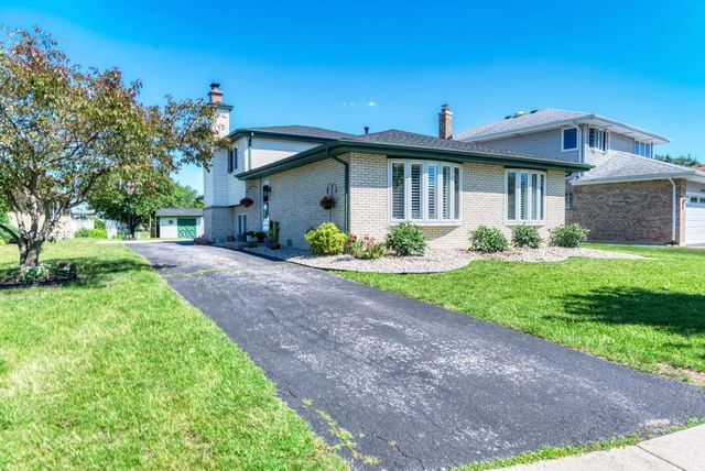 16829 Creekside Avenue, Tinley Park, IL 60487