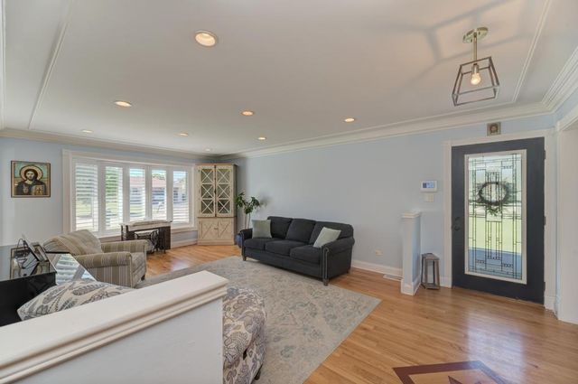 16829 Creekside Avenue, Tinley Park, IL 60487
