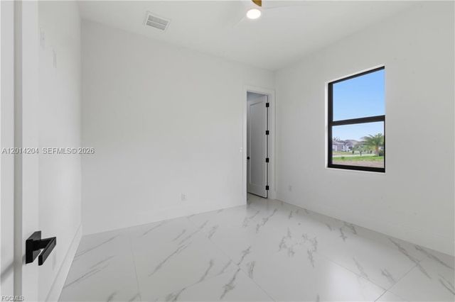 1031 SW 1st TER, Cape Coral, FL 33991