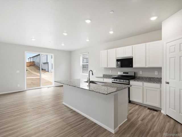 8928 Salida Street, Commerce City, CO 80022