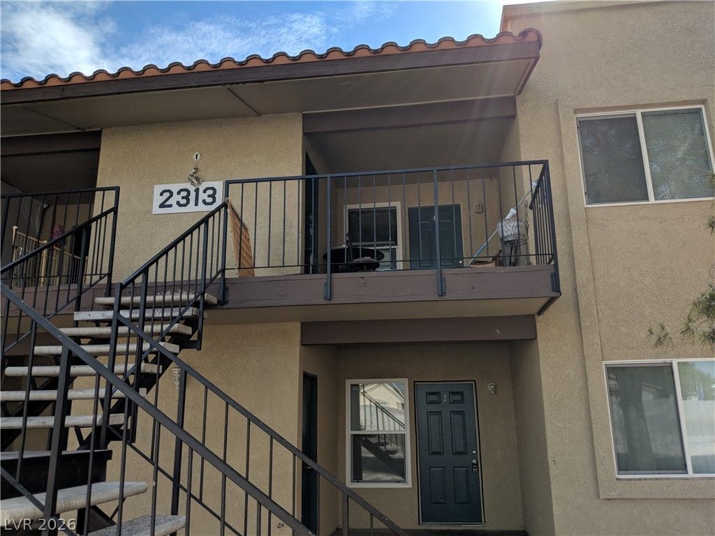 2313 North Jones Boulevard, Las Vegas, NV 89108 — photo 2