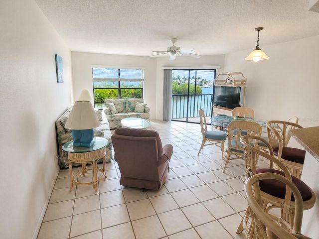 3256 WHITE IBIS COURT 35, Punta Gorda, FL 33950