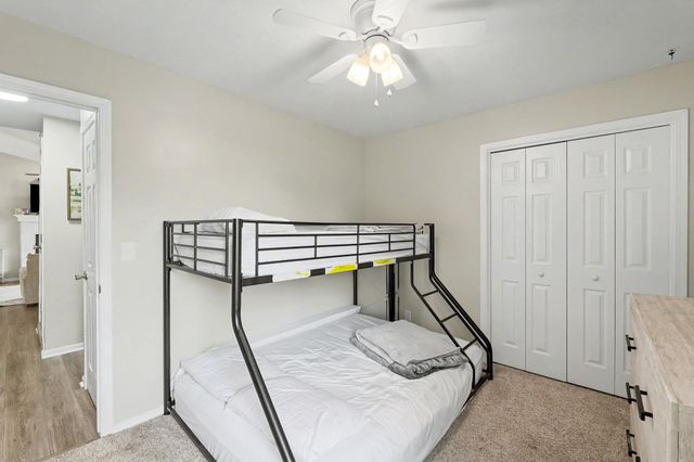 214 E Country Walk, Mulvane, KS 67110