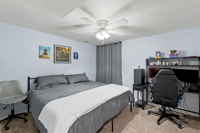 214 E Country Walk, Mulvane, KS 67110