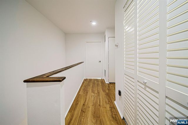 3 Whitman Court 1203, Teaneck, NJ 07666