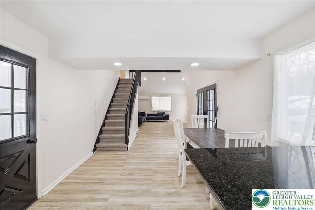 319 Ramblebush Road, Stroud Twp, PA 18360