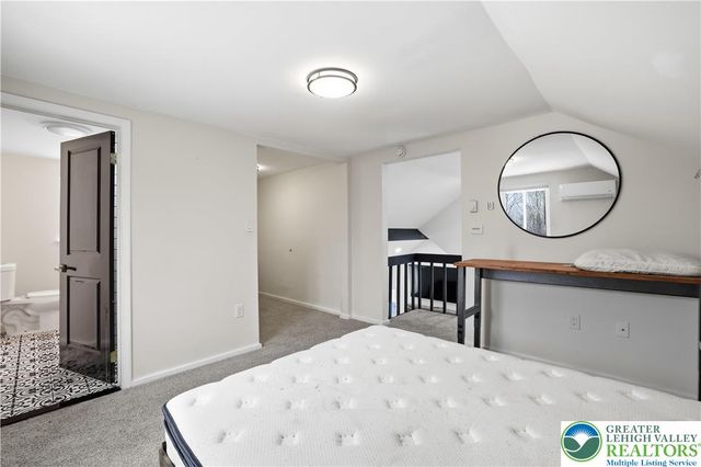 319 Ramblebush Road, Stroud Twp, PA 18360