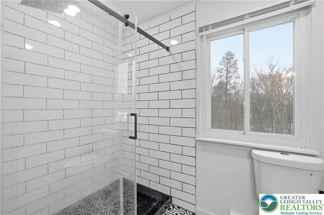 319 Ramblebush Road, Stroud Twp, PA 18360