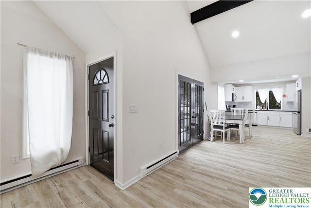 319 Ramblebush Road, Stroud Twp, PA 18360