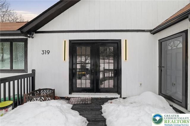 319 Ramblebush Road, Stroud Twp, PA 18360