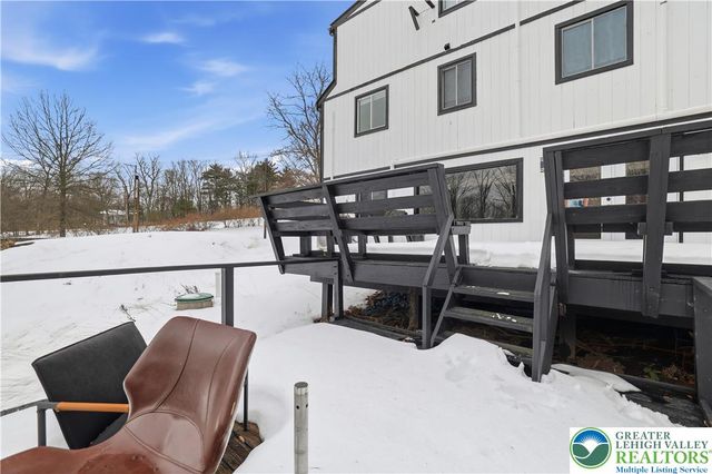 319 Ramblebush Road, Stroud Twp, PA 18360